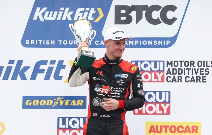 First Jack Sear's Win for Dorlin at Oulton Park